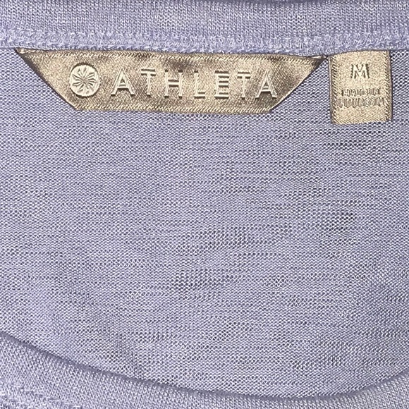 Athleta Breezy Lavender Tee Size M—E1 - Picture 6 of 7